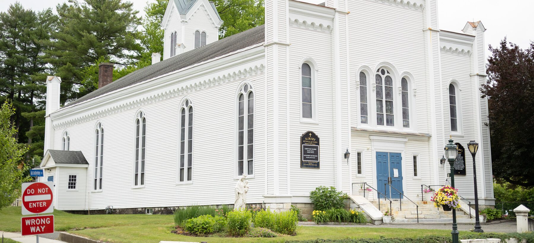 A white historic church in Lee